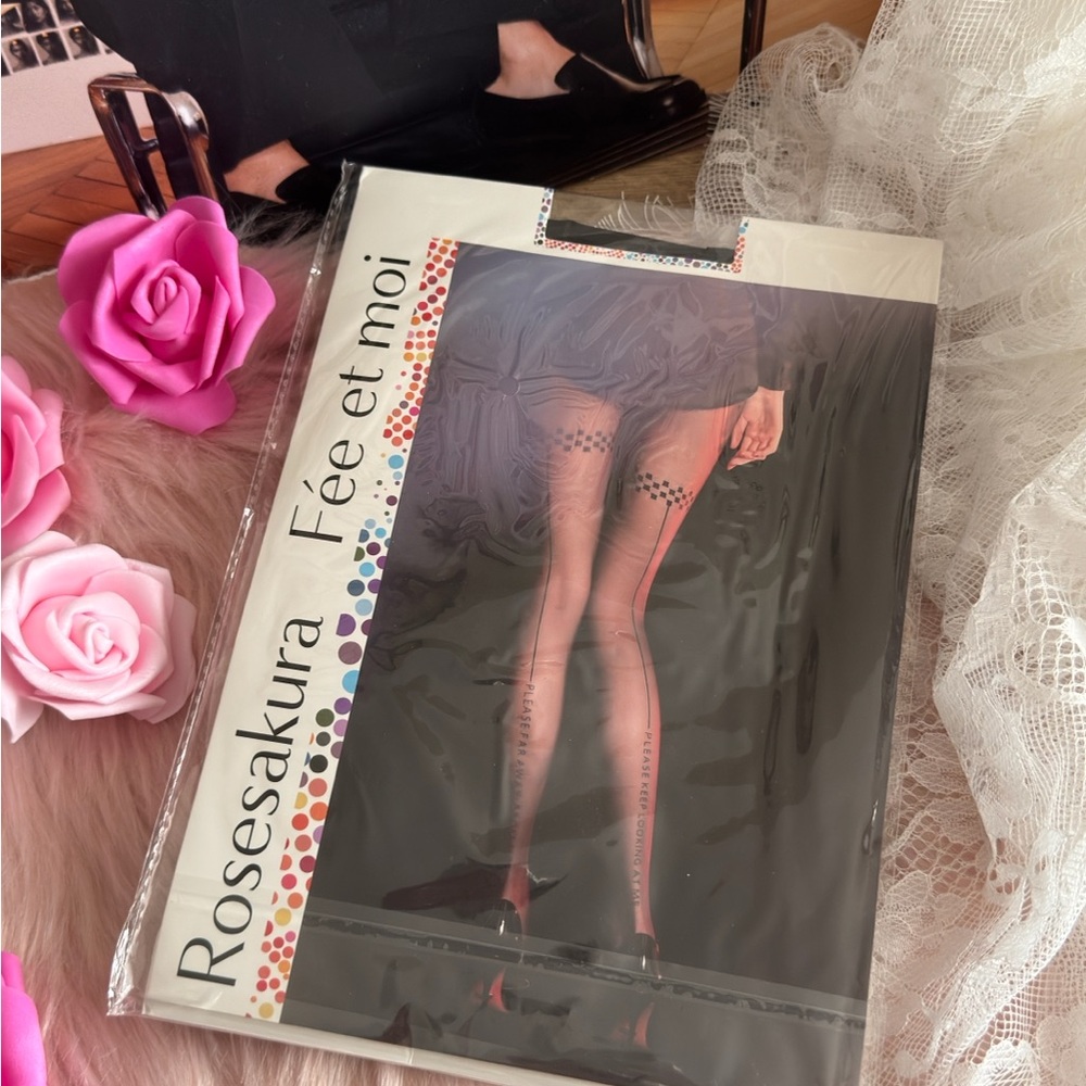 Rosesakura Fée et moi Sheer Black Patterned Tights